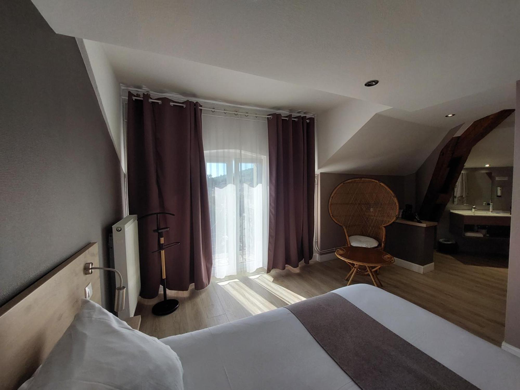 Logis Auberge Des Voyageurs Vandieres  ภายนอก รูปภาพ