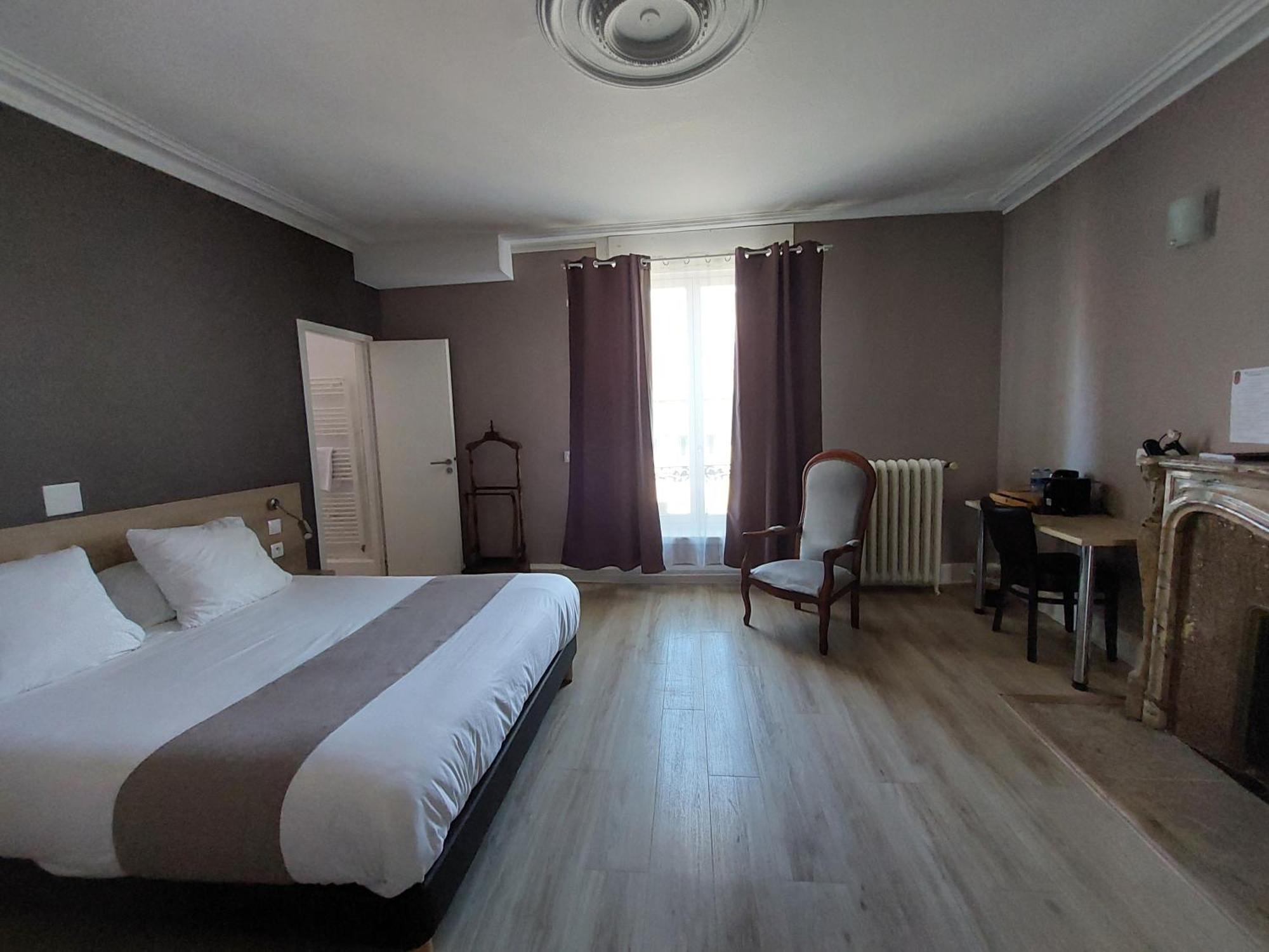 Logis Auberge Des Voyageurs Vandieres  ภายนอก รูปภาพ